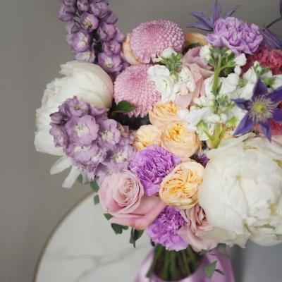 Свадебный букет "Ваниль и сирень" Свадебный букет "Ваниль и сирень"