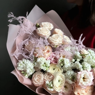 Нежный букет "Рококо" Нежный букет "Рококо"