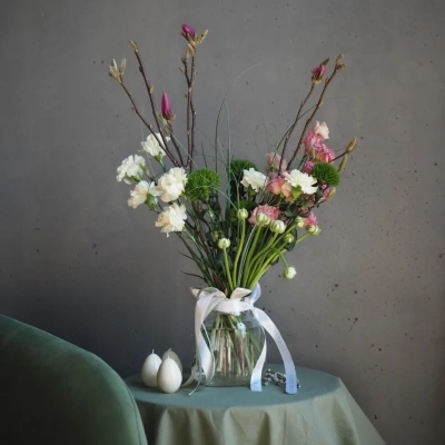 Авторский букет "Весенний свет" Авторский букет "Весенний свет"